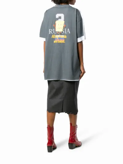 VETEMENTS 'stop looking at my shirt' T-shirt | Eraldo.com US VETEMENTS 'stop looking at my shirt' T-shirt | Eraldo.com US