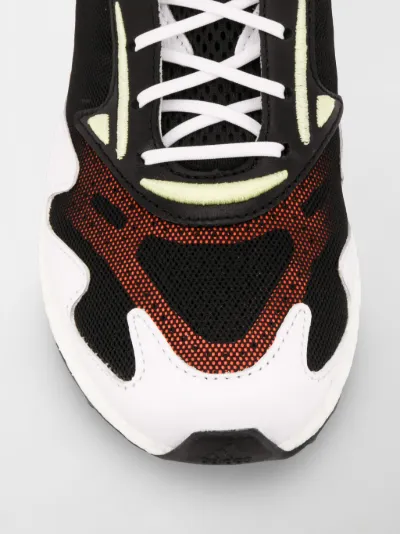 rhisu run sneakers