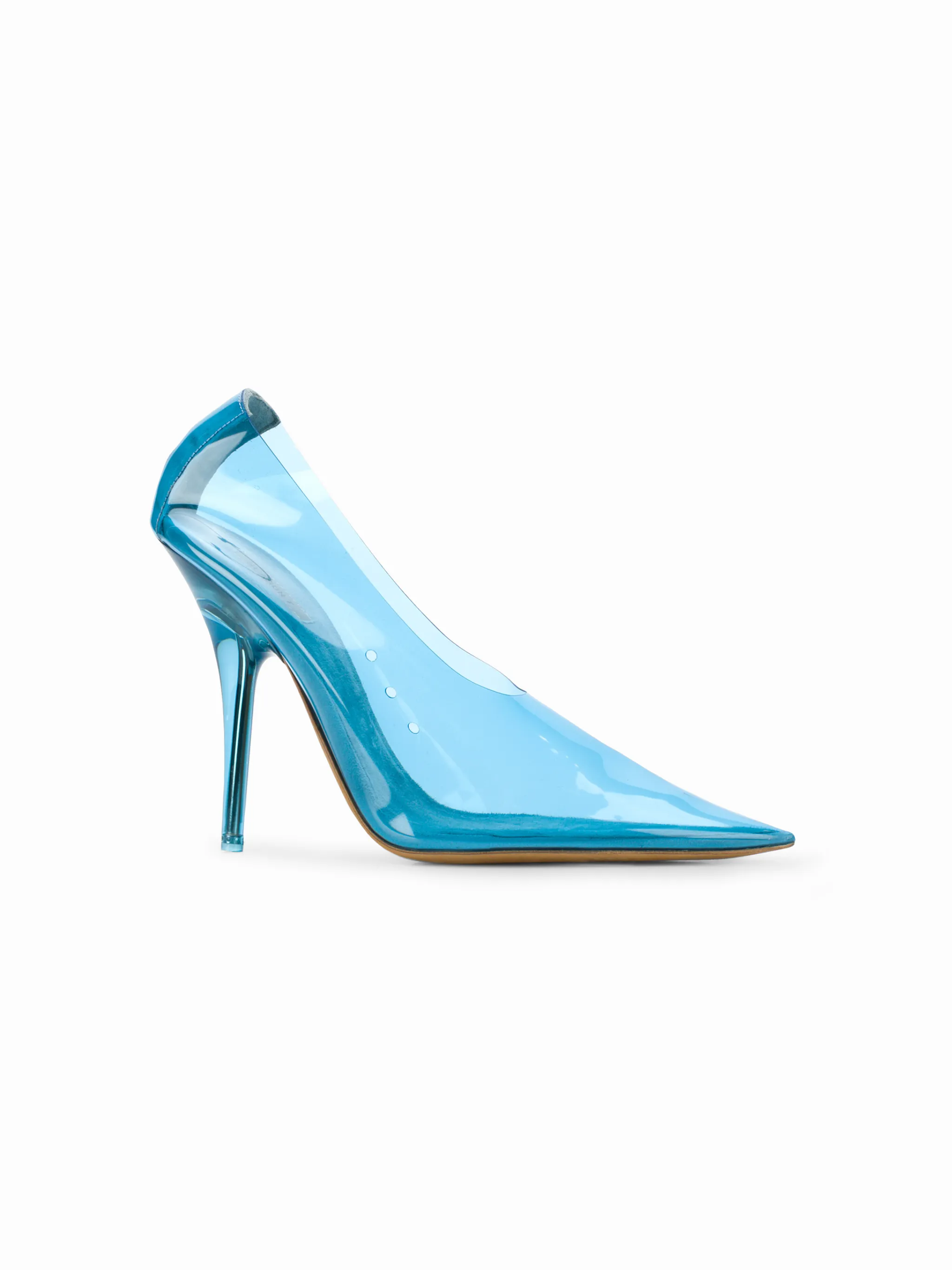 yeezy pointed toe pumps